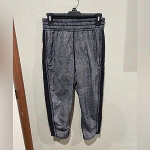 lululemon athletica Black & White Grid-Pattern Joggers Size 4 EUC